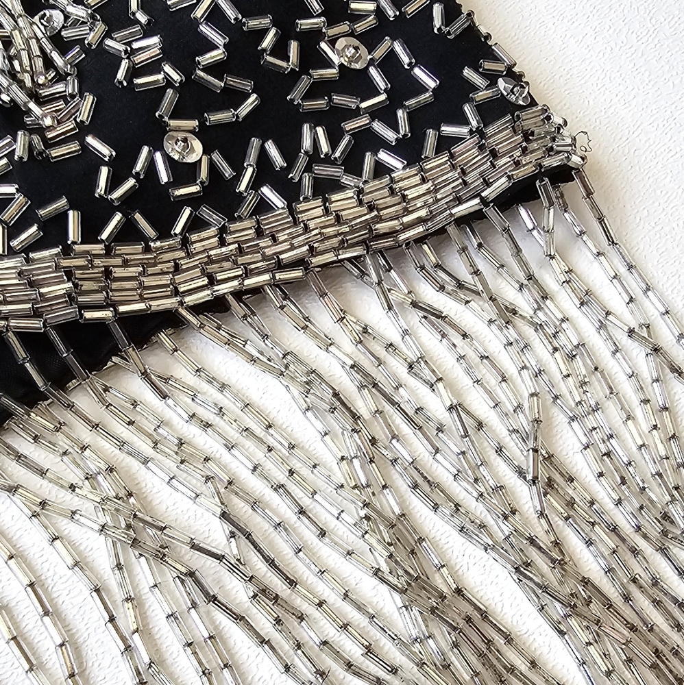A.J. Bari Petites Silk Hand Beaded Fringe Cocktail Dress Black Silver Gatsby 20s - Picture 5 of 15